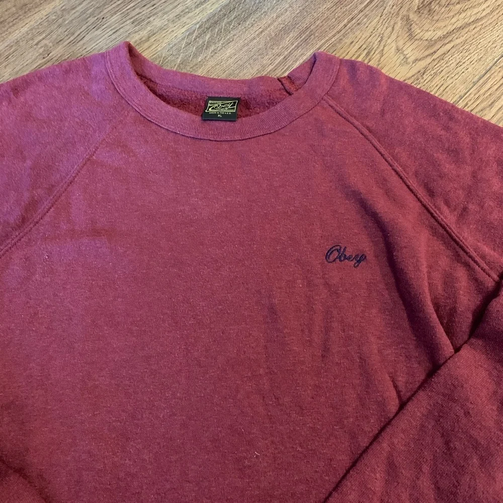 OBEY crewneck sweater - Picture 6 of 10